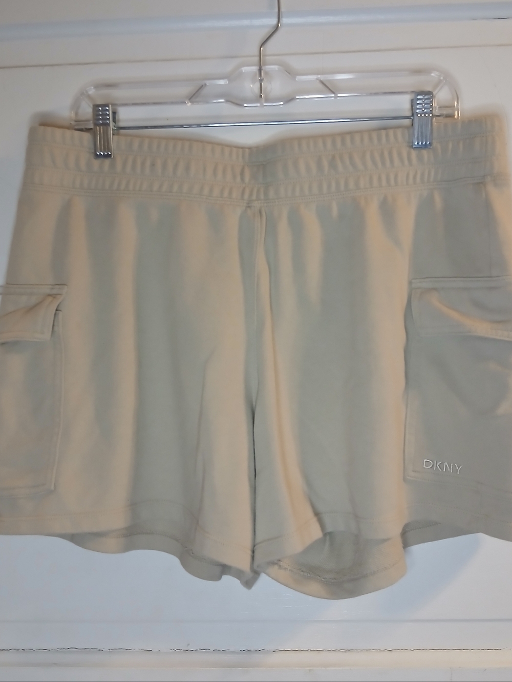 DKNY Womens Lounge Shorts Size L Beige Elastic Waist Cargo Pocket Athleisure